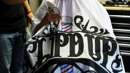 CLIPD UP LOGO CAPE WHITE METAL HOOK